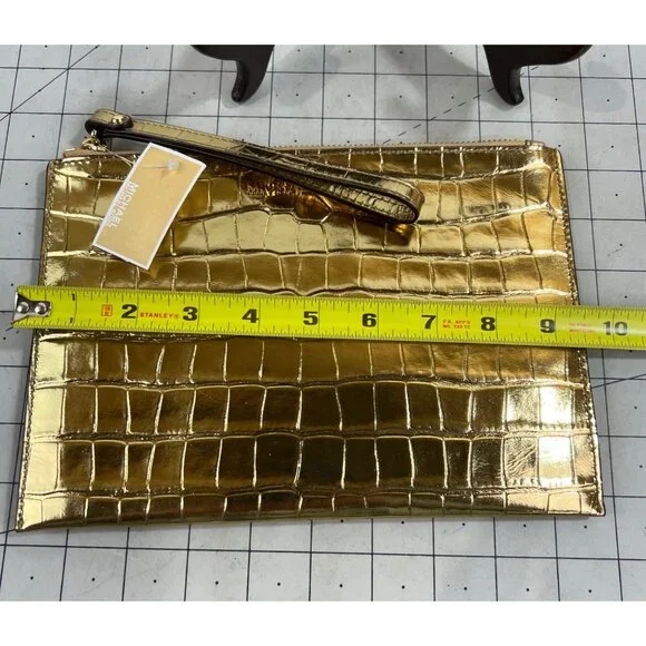 Michael Kors Gold Jet Set Travel XL Leather Clutch New NWT Wristlet w/Strap - Picture 6 of 7